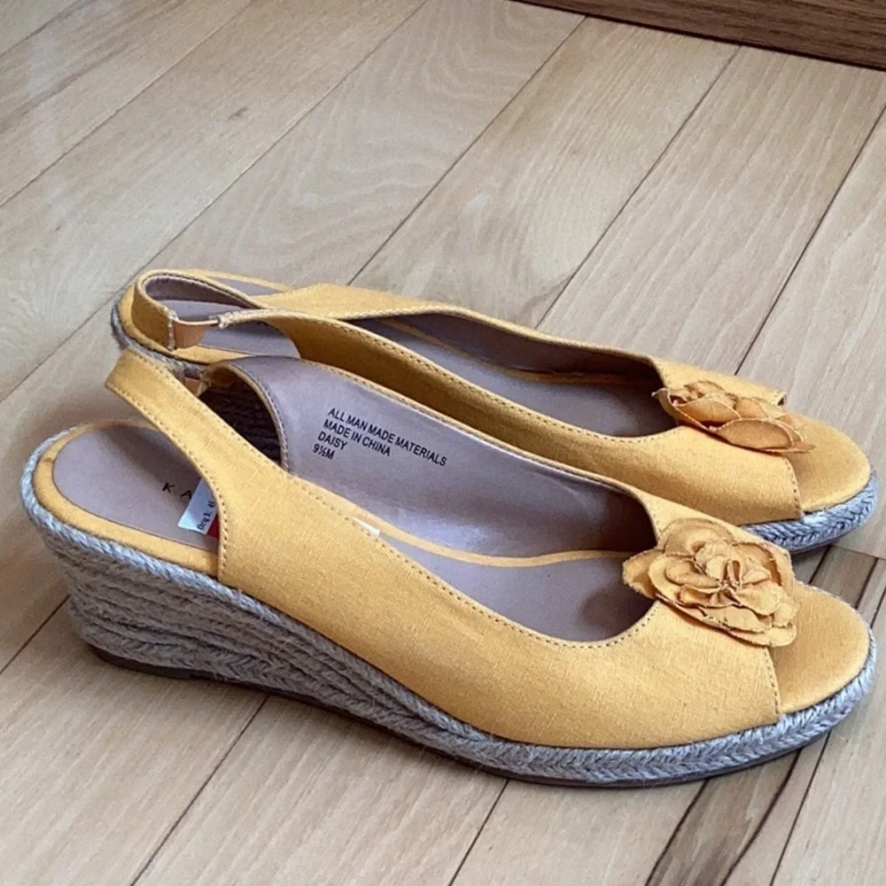 Karen Scott yellow Espadrille Slingback wedge sandals. Women’s size 9.5